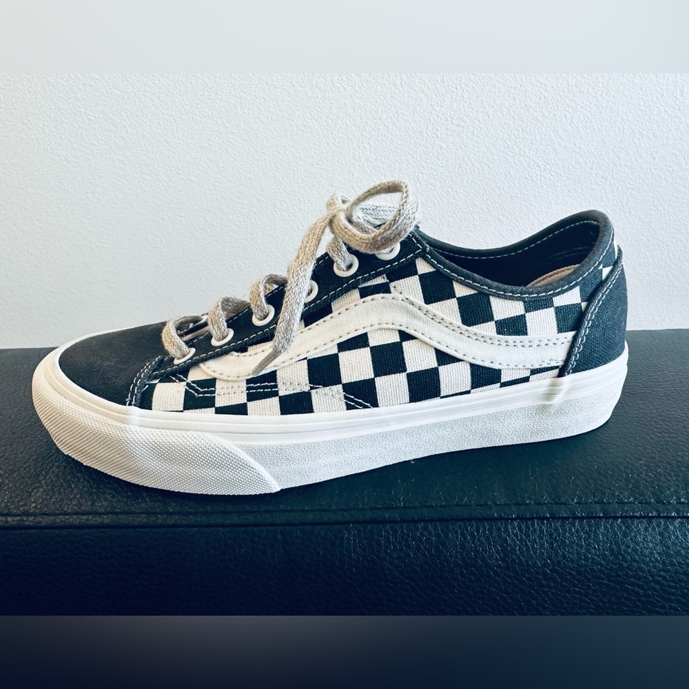 Limited Decon SF made from recyclable materials checkered vans with box